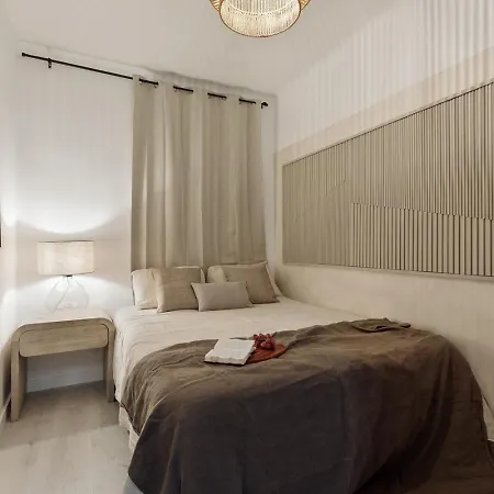 아파트 Drago - 3 Bedrooms And Balcony In Les Corts 바르셀로나
